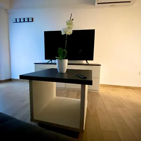 Apartma Sinitus