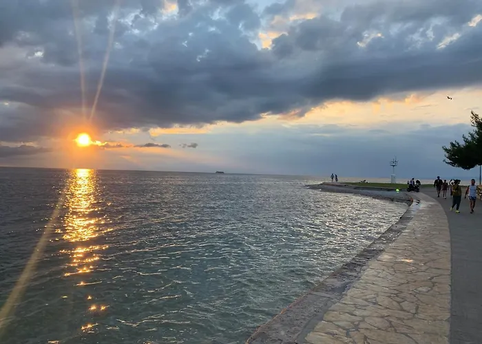 Apartma Sinitus イゾラ