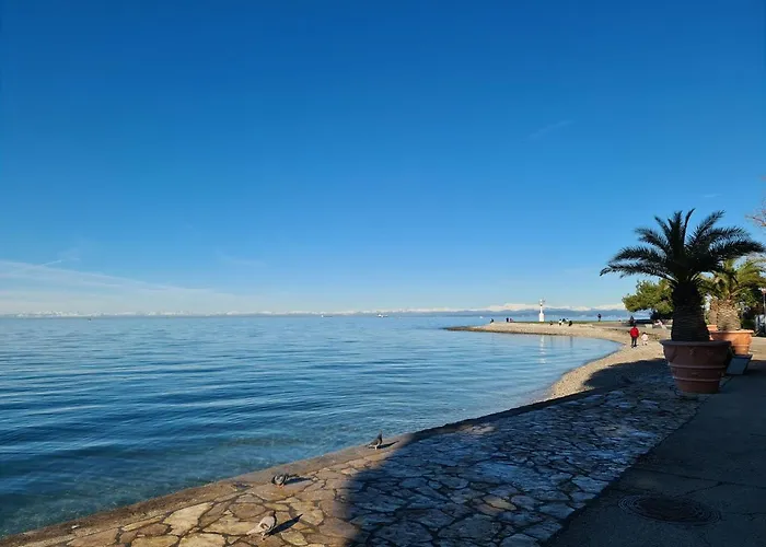 アパート Apartma Sinitus *